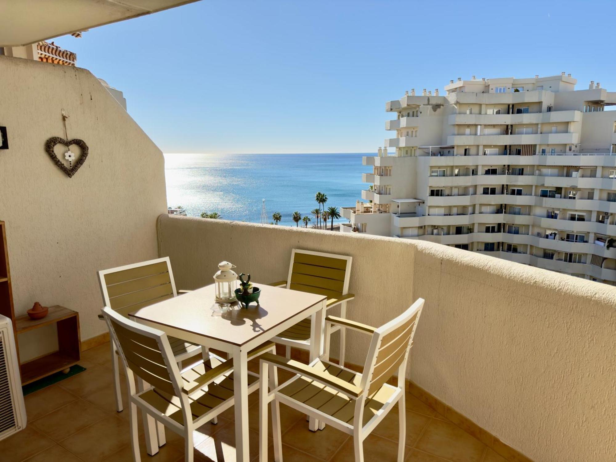 G&G Benalbeach Mediterranean Views Бенальмадена Экстерьер фото